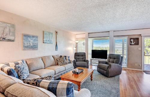 Point Venture House | Venture in Adventures