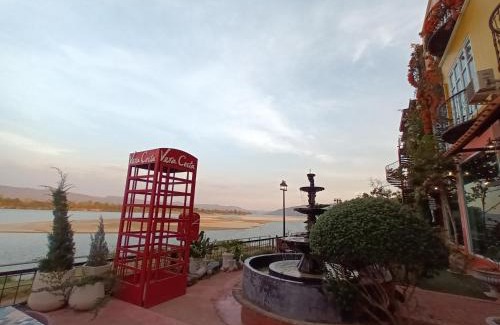 Sang Khom Hotel | Vera Costa Hotel