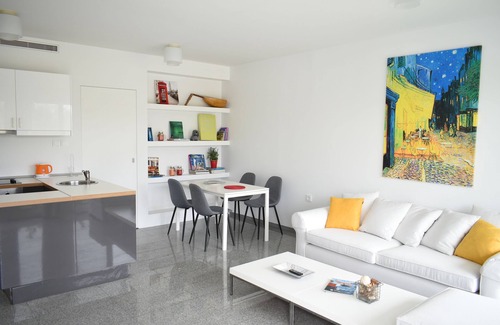 Khalandrion Apartment | Verde Apartments