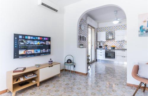 Marina di Ragusa Apartment | Verde Mare, appartamento in centro a Marina vicino alla spiaggia