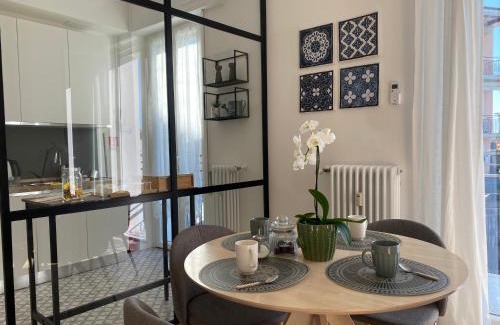 Tavernerio Apartment | Verde Salvia Home - Free park