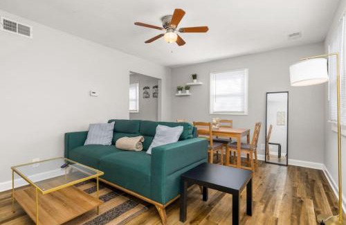Peoria Heights House | VERDE VIBES - Cute 2BD home in the Heights