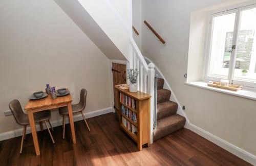 Erwood House | Vern Dale Cottage, Erwood, River Wye, Builth Wells