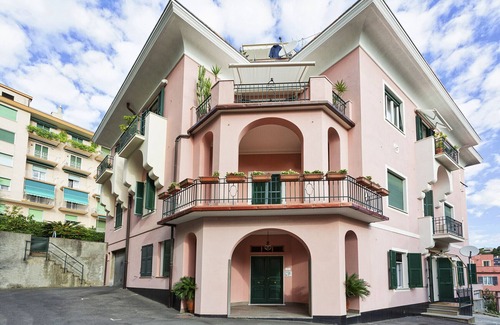 Albaro Apartment | Vernazzola Family Apartment by Wonderful Italy