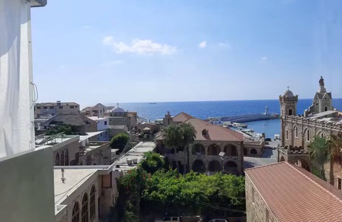 Batroun Apartment | Vers Les Nuages Apartment, Old Souk, Sea View
