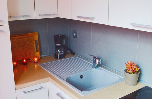 Roquebrune-Cap-Martin Apartment | Very nice air-conditioned studio - quiet with the sea at your feet