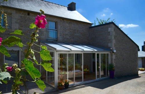 Dinan House | Very nice renovated family house