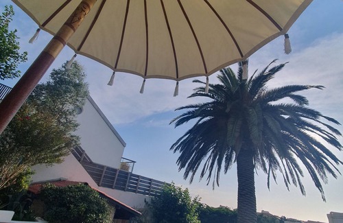 Biarritz Villa | Very pretty 4* listed wooden house in Biarritz with swimming pool