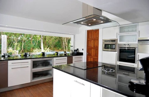 Les Terres Basses Villa | Villa Azur, Low Lands, private tennis court,swimming pool,jacuzzin