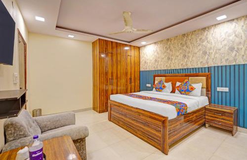 Vasundhara Hotel | Via Angel Pink Residency