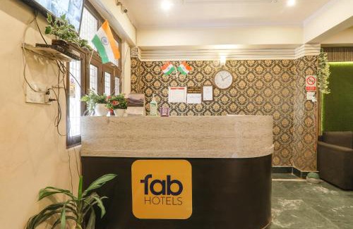 Allahabad Hotel | Via Haidri