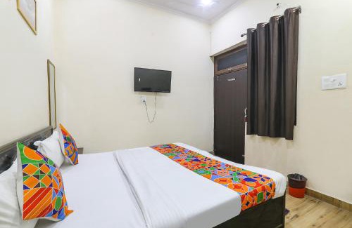 Allahabad Hotel | Via Haidri