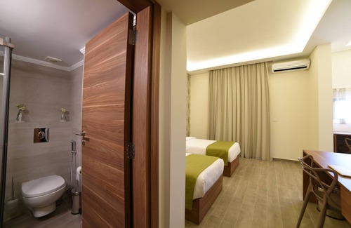 Jdeideh Hotel | Via Verde hotel