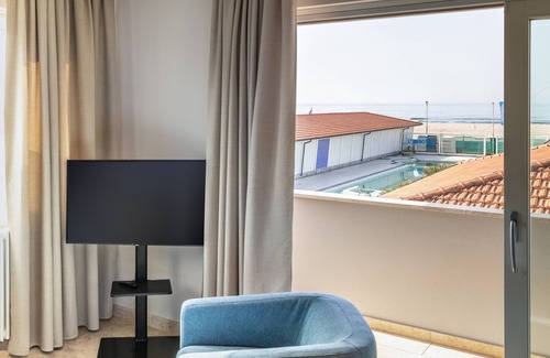 Viareggio House | Viareggio Promenade - Sea View Apartment