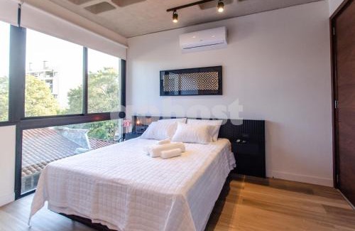 Asuncion Apartment | Vibrant Apartment In Villa Morra