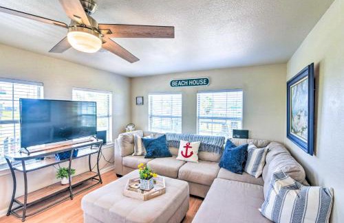 Surfside Beach House | Vibrant Freeport Home with Patio, Walk to Beaches