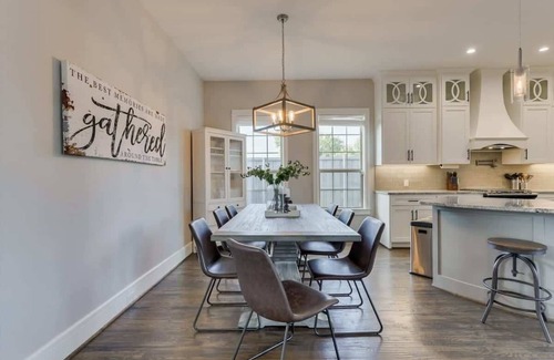 Rowlett House | Vibrant Texas Escape | 5BR, Pool & Hot Tub