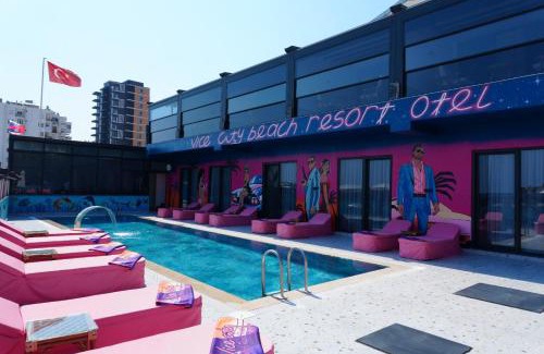 Artikli Hotel | vice city beach resort otel