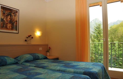 Crone Resort | Vico Sweet mountain view