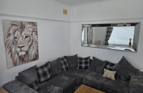 Prestatyn House | Victoria Beach Cottage