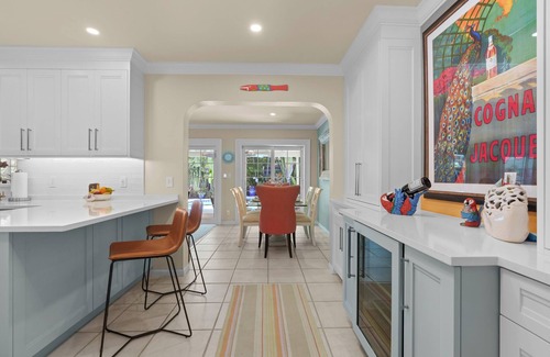 Victoria Park House | Victoria Park Tropical Gem with Heated Saltwater Pool & Spa