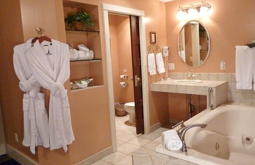 South Haven Bed & Breakfast | Victoria Resort and Bed & Breakfast