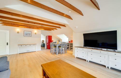 Carpinteria Apartment | Victorian Carpinteria Apartment Less Than 1 Mi to Beach!