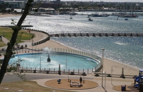 Geelong House | Victorian house renovated with modern flair located in the heart of Geelong