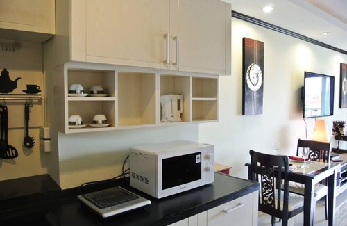 Jomtien Apartment | View Talay 5 studio apartment - close to the beach