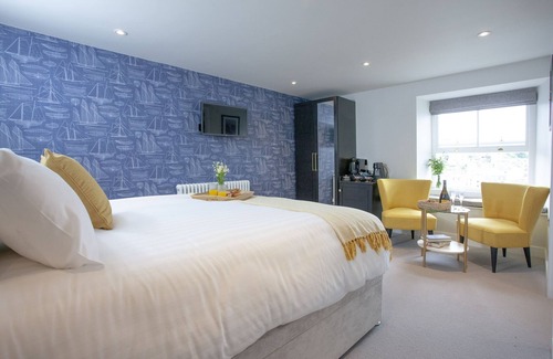Brixham Hotel | Vigilance, Maritime Suites - a suite that sleeps 2 guests in 1 bedroom
