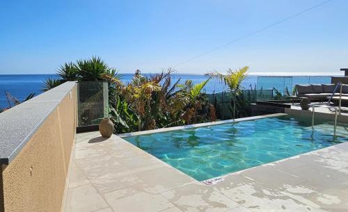 Sao Miguel do Rio Torto Villa | Vila Ladeira dos Zimbreiros - 3 bedroom, Jacuzzi, gym, AC, Pool with optional heated water