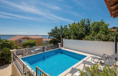 Maslenica Villa | Vila Pomalo, house for take it easy kind of vacation, pool, 3 min from the beach
