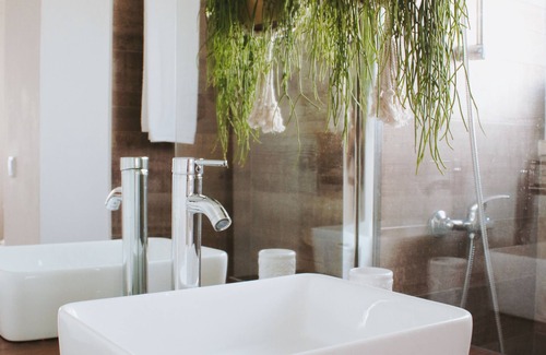 Charneca de Caparica e Sobreda House | Vila Vale Guest House surf e yoga