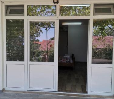 Ohrid Apartment | Vila Visni / Вила Вишни