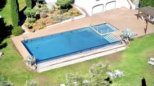 Aldeia do Golfe Villa | Vilamoura Club Villa 2 With Pool by Homing