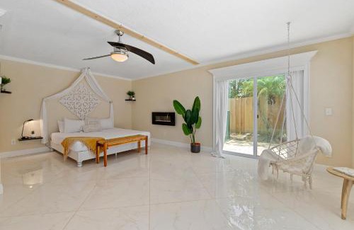 Vilano Beach House | Vilano Paradise- Resort-style Pool Walk to Beach