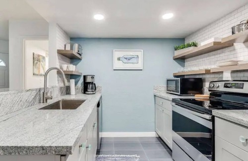 Vilano Beach House | Vilano Townhome - Steps Away From the Beach!