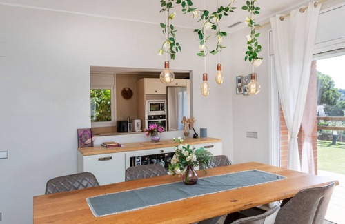 El Mas Mora House | Vilavista by Interhome