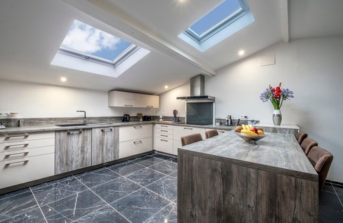 Saint Nazaire sur Charente Villa | Villa Boyard - Pour 10 avec piscine privée et jacuzzi