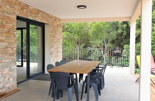 Pinarellu Villa | Villa Leku Lucia 8 pers piscine chauffée 15 min plage en voiture