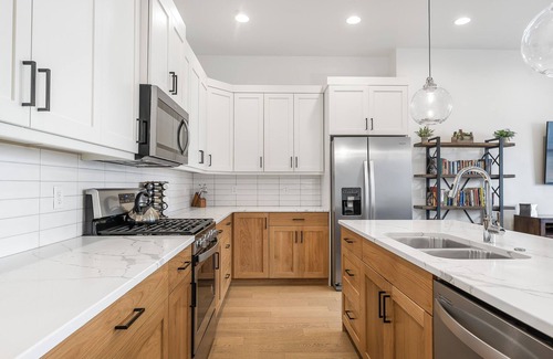 Bloomington House | Villa #13 at Bloomington Country Club: Pool, Golf, Restaurant