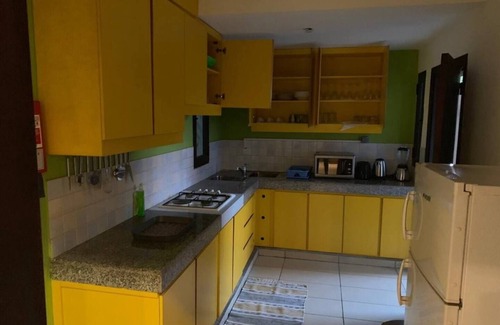 Marcory Villa | Villa 2 guest house