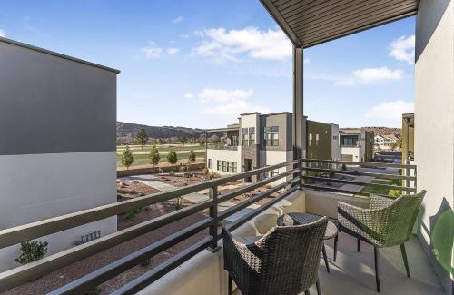 Bloomington House | Villa #23 at Bloomington Country Club townhouse