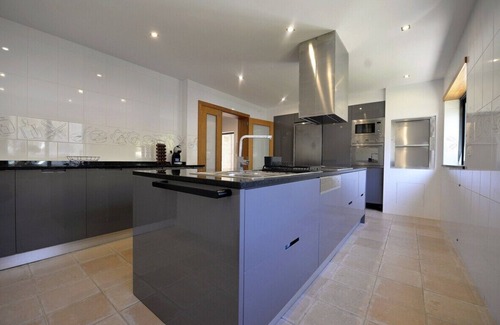 Caminha Villa | Villa 298 Holiday Villa w/Sea and Mountain Views