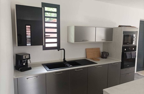 Bouillante Villa | VILLA 4* BON AIR Surrounded by nature and close to the sea.