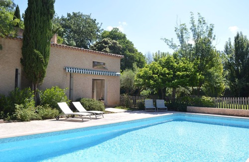 Cotignac Villa | VILLA 7 PEOPLE - PRIVATE POOL - WIFI