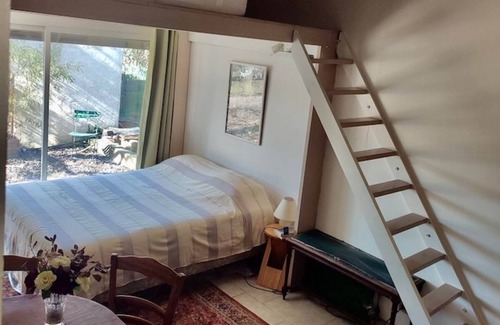 Simiane-Collongue Villa | Villa '8 Pers Piscine Jardin Clos' with Private Pool, Private Terrace and Wi-Fi