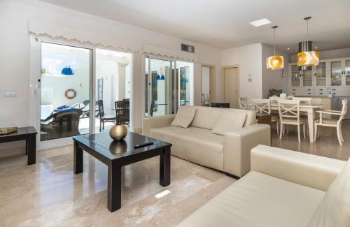 Geafond Villa | Villa 913