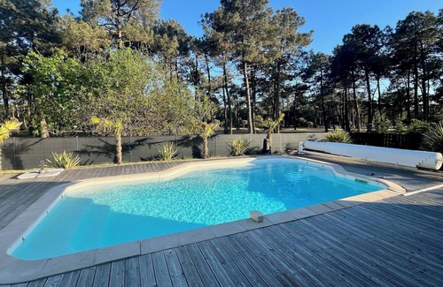 Vendays-Montalivet Villa | Villa 9p with heated pool near the ocean