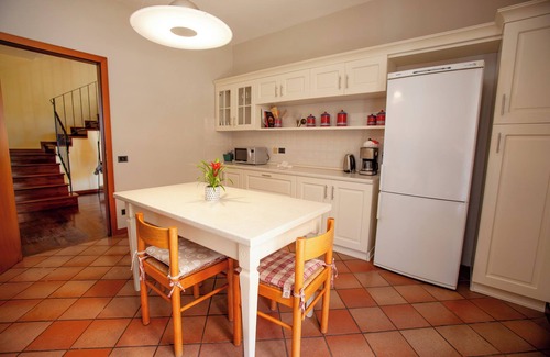 Toscolano Maderno Villa | Villa Acqua Blu: Gorgeous villa walking distance to Lake Garda and its beaches n